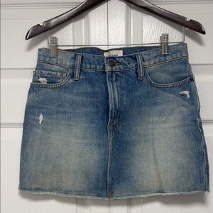 FRAME Denim Light Wash Raw Hem Mini Skirt Size 27 (US 4)